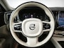 Volvo XC60 2.0 T6 Plug-in hybrid AWD Plus Bright 350PK SOH 95,9% | Elek. Trekhaak | Panoramadak | Adaptieve Cruise Control | Memory Seats | Leder| Dodehoekdetectie