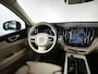 Volvo XC60 2.0 T6 Plug-in hybrid AWD Plus Bright 350PK SOH 95,9% | Elek. Trekhaak | Panoramadak | Adaptieve Cruise Control | Memory Seats | Leder| Dodehoekdetectie