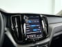 Volvo XC60 T6 Plug-in hybrid AWD Ultra Bright | Panoramadak | 360° camera | Harman Kardon | Luchtvering | Head-up display | Stoel- en Stuurverwarming | Trekhaak
