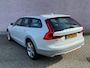 Volvo V90 Cross Country 2.0 T5 AWD Ocean Race | Bowers & Wilkins audio | Luchtvering | Trekhaak | Panoramadak | Origineel Nederlandse auto | 1e eigenaar | Adaptive cruise control | Dode hoek detectie BLIS | DAB+ radio | Parkeerverwarming | Navigatie | 360 Graden Camera | Lichtmetalen Velgen 20 inch | Head-up Display | 4 zone climate control | Gelamineerde zijruiten | Actieve LED koplampen |