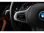 BMW 5-Serie Touring 530e M-Sport | Leer | CarPlay | Ambient | Stoelverwarming | Sensoren | DAB | LED