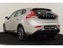 Volvo V40 T2 AUT. NORDIC+ -CRUISE|ADAP.LED|STOELVERW.|STANDKACHEL|NAVI|PDC|VERW.VOORRUIT|16"