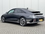 Hyundai Ioniq 6 Connect 77.4 kWh / SOH 100% / Fabrieksgarantie tot 11-2028 / Wit Leder / 20 Inch All Season / Stoelverkoeling / Stoelverwarming Voor + Achter / Stuurverwarming / Elek. Bedienbare Bestuurdersstoel /