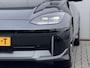 Hyundai Ioniq 6 Connect 77.4 kWh / SOH 100% / Fabrieksgarantie tot 11-2028 / Wit Leder / 20 Inch All Season / Stoelverkoeling / Stoelverwarming Voor + Achter / Stuurverwarming / Elek. Bedienbare Bestuurdersstoel /