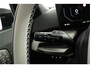 Kia EV4 Fastback GT-PlusLine 81.4 kWh - *DEMO* - Head-up Display - 360 Camera - Stoelverwarming/ventilatie - Glazen Schuif-/kanteldak - Elektrisch verstelbare voorstoelen - Dodehoekcamera - Fabrieksgarantie tot 2032 Direct leverbaar!