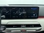 Kia EV4 Fastback GT-PlusLine 81.4 kWh FULL OPTIONS - *DEMO* - Head-up Display - 360 Camera - Stoelverwarming/ventilatie - Glazen Schuif-/kanteldak - Elektrisch verstelbare voorstoelen - Dodehoekcamera - Fabrieksgarantie tot 2032 Direct leverbaar!