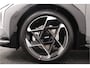 Kia EV4 Fastback GT-PlusLine 81.4 kWh - *DEMO* - Head-up Display - 360 Camera - Stoelverwarming/ventilatie - Glazen Schuif-/kanteldak - Elektrisch verstelbare voorstoelen - Dodehoekcamera - Fabrieksgarantie tot 2032 Direct leverbaar!
