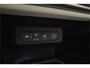Kia EV4 Fastback GT-PlusLine 81.4 kWh - *DEMO* - Head-up Display - 360 Camera - Stoelverwarming/ventilatie - Glazen Schuif-/kanteldak - Elektrisch verstelbare voorstoelen - Dodehoekcamera - Fabrieksgarantie tot 2032 Direct leverbaar!