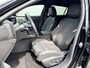 Opel Astra Electric 54 kWh GS / 413 KM WLTP / Stoelverwarming / Voorruitverwarming / Stuurverwarming / Navigatie / 360 Camera / HUD / Lage KM-Stand /
