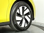 Volkswagen ID. Buzz Pro 8 Intro 77kWh | 360° camera | Stoel- en Stuurverwarming | Trekhaak | Dubbele schuifdeur