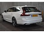Volvo V90 T8 455PK AWD Ultra Dark | Trekhaak | Massage + ventilatie | B&W