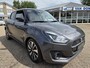 Suzuki Swift 1.0 Stijl Automaat | 110 PK| Cruise / Navi / Carplay | 1e Eigenaar / 12.400 KM!