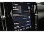 Volvo EX40 Twin Performance AWD 442pk/82kWh Ultra Black Edition | Schuifdak | B