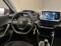 Peugeot 2008 1.2 Active Trekhaak | Stoeverwarming | Airco | Cruise Control | Carplay | DAB | | Airco (automatisch) | Apple Carplay/Android Auto|telefoonintegratie premium | Cruise control
