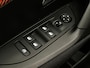 Peugeot 2008 1.2 Active Trekhaak | Stoeverwarming | Airco | Cruise Control | Carplay | DAB | | Airco (automatisch) | Apple Carplay/Android Auto|telefoonintegratie premium | Cruise control