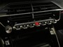 Peugeot 208 Hybrid 136 e-DCS6 GT vol! | Panorama Dak | Camera | Alcantara | Elek. Stoel met Massage | All-Season Banden | Digitaal Dashboard | Achteruitrijcamera | Apple Carplay/Android Auto|telefoonintegratie premium | Camera voor