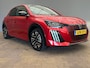 Peugeot 208 Hybrid 136 e-DCS6 GT vol! | Panorama Dak | Camera | Alcantara | Elek. Stoel met Massage | All-Season Banden | Digitaal Dashboard | Achteruitrijcamera | Apple Carplay/Android Auto|telefoonintegratie premium | Camera voor