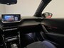 Peugeot 208 Hybrid 136 e-DCS6 GT vol! | Panorama Dak | Camera | Alcantara | Elek. Stoel met Massage | All-Season Banden | Digitaal Dashboard | Achteruitrijcamera | Apple Carplay/Android Auto|telefoonintegratie premium | Camera voor