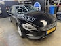Volvo V60 1.5 T3 Momentum Trekhaak | Navi | Bleu-Tooth | Goed onderhouden % Bovag Occasion Partner %