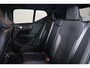 Volvo XC40 B4 R-Design - IntelliSafe Surround - Harman Kardon Audio - Verwarmbare voorstoelen & stuurwiel - Parkeercamera achter - Parkeersensoren voor & achter - Verwarmbare voorruit - Cruise control - 18 inch wielen