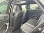 Volkswagen T-Roc 1.5TSI/150PK R-Line DSG · Panoramadak · Trekhaak · Camera + Parkeersensoren · Stoelverwarming · Garantie t/m 17-12-2026