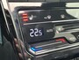Volkswagen T-Roc 1.5TSI/150PK R-Line DSG · Panoramadak · Trekhaak · Camera + Parkeersensoren · Stoelverwarming · Garantie t/m 17-12-2026