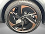 CUPRA Tavascan Adrenaline 82 kWh 286pk Automaat, Adaptive cruise control, Panoramadak, Stoelverwarming, Stuurverwarming, 360 camera, Led matrix koplampen, Head up display, Navigatie, Elektrische achterklep