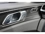 Lynk & Co 01 261PK Automaat Adaptieve Cruise Control / Elektrisch verstelbare voorstoelen / BLIS / Stoelverwarming / Climate Control / Parkeersensoren met 360 gradencamera / Regensensor