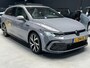 Volkswagen Golf Variant 1.5 DSG AUTOM. 150pk eTSI R-Line PANO I DIGI DISPLAY I TREKHAAK I 18" LMV I ORG.NL + NAP + FULL OPTIONS