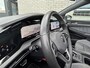 Volkswagen Golf Variant 1.5 DSG AUTOM. 150pk eTSI R-Line PANO I DIGI DISPLAY I TREKHAAK I 18" LMV I ORG.NL + NAP + FULL OPTIONS