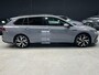 Volkswagen Golf Variant 1.5 DSG AUTOM. 150pk eTSI R-Line PANO I DIGI DISPLAY I TREKHAAK I 18" LMV I ORG.NL + NAP + FULL OPTIONS