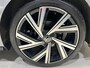 Volkswagen Golf Variant 1.5 DSG AUTOM. 150pk eTSI R-Line PANO I DIGI DISPLAY I TREKHAAK I 18" LMV I ORG.NL + NAP + FULL OPTIONS