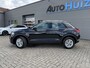 Volkswagen T-Roc 1.0 TSI Style Trekhaak LMV Airco ACC PDC voor en achterzijde