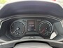 Volkswagen T-Roc 1.0 TSI Style Trekhaak LMV Airco ACC PDC voor en achterzijde