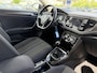 Volkswagen T-Roc 1.0 TSI Style Trekhaak LMV Airco ACC PDC voor en achterzijde