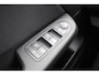 Mitsubishi Colt 1.6 HEV Instyle Automaat, Meest luxe versie