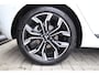 Mitsubishi Colt 1.6 HEV Instyle Automaat, Meest luxe versie