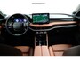 Skoda Superb Combi 1.5 TSI PHEV 204pk Laurin & Klement | Trekhaak | 360 Camera | Stoelverwarming & Ventilatie | 18" | Massage