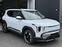 Kia EV2 Plus 42.2 kWh Direct uit Voorraad leverbaar | Actieprijs €. 29,890,= rijklaar inclusief inruilactie | Achteruitrijcamera |Stuurverwarming | Dodehoeksensor