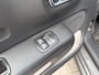 Citroën C3 1.2i 82 PK Feel Edition | Navigatie | Cruise Control | Climate Control | Mistlampen | Parkeersensoren | Apple Carplay / Android Auto | Airbumps | Elektrisch Pakket | Multifunctioneel Stuurwiel | Zwart Dak |