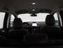 Ford Kuga 1.5 EcoBoost ST Line Nieuwe distributieriem, Apple Carplay/Android Auto, Bluetooth, Cruise control, Parkeersensor voor en achter, Een sportieve en comfortabele Ford Kuga 1.5 EcoBoost ST-Line uit 2018. Deze SUV combineert krachtige prestaties met een stijlvol design en is ruim van opties.