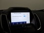 Ford Kuga 1.5 EcoBoost ST Line Nieuwe distributieriem, Apple Carplay/Android Auto, Bluetooth, Cruise control, Parkeersensor voor en achter, Een sportieve en comfortabele Ford Kuga 1.5 EcoBoost ST-Line uit 2018. Deze SUV combineert krachtige prestaties met een stijlvol design en is ruim van opties.