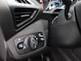 Ford Kuga 1.5 EcoBoost ST Line Nieuwe distributieriem, Apple Carplay/Android Auto, Bluetooth, Cruise control, Parkeersensor voor en achter, Een sportieve en comfortabele Ford Kuga 1.5 EcoBoost ST-Line uit 2018. Deze SUV combineert krachtige prestaties met een stijlvol design en is ruim van opties.