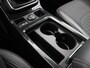 Ford Kuga 1.5 EcoBoost ST Line Nieuwe distributieriem, Apple Carplay/Android Auto, Bluetooth, Cruise control, Parkeersensor voor en achter, Een sportieve en comfortabele Ford Kuga 1.5 EcoBoost ST-Line uit 2018. Deze SUV combineert krachtige prestaties met een stijlvol design en is ruim van opties.
