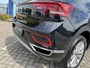Volkswagen T-Roc 1.5 TSI Style DSG | Trekhaak | IQ.Light | ACC | massagefunctie | App-conn.