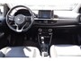 Kia Picanto 1.0 CVVT Design Edition Achteruitrijcamera/Cruise control/Climate control/Lederen bekleding/Navigatie/Elektrisch inklapbare spiegels/Licht metalen velgen/Led dagrijverlichting