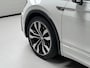 Volkswagen Tiguan 1.4 TSI 4Motion Highline - NL AUTO - PANORAMADAK - AUTOMAAT - VIRTUAL COCKPIT - GROOT NAVIGATIE - TREKHAAK - CARPLAY - ADAPTIEVE CRUISE CONTROL