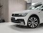 Volkswagen Tiguan 1.4 TSI 4Motion Highline - NL AUTO - PANORAMADAK - AUTOMAAT - VIRTUAL COCKPIT - GROOT NAVIGATIE - TREKHAAK - CARPLAY - ADAPTIEVE CRUISE CONTROL