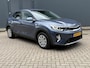 Kia Stonic 1.0 T-GDi MHEV ComfortLine / Trekhaak / Camera / Navigatie / Bluetooth / Sensoren Achter / Origineel Nederlands - NAP / DAB