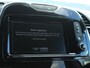 Renault Captur 1.2 TCe Helly Hansen Automaat Trekhaak, Leder/Stof Bekleding, Cruise en Climate Control, All-Seasons, Achteruitrijcamera